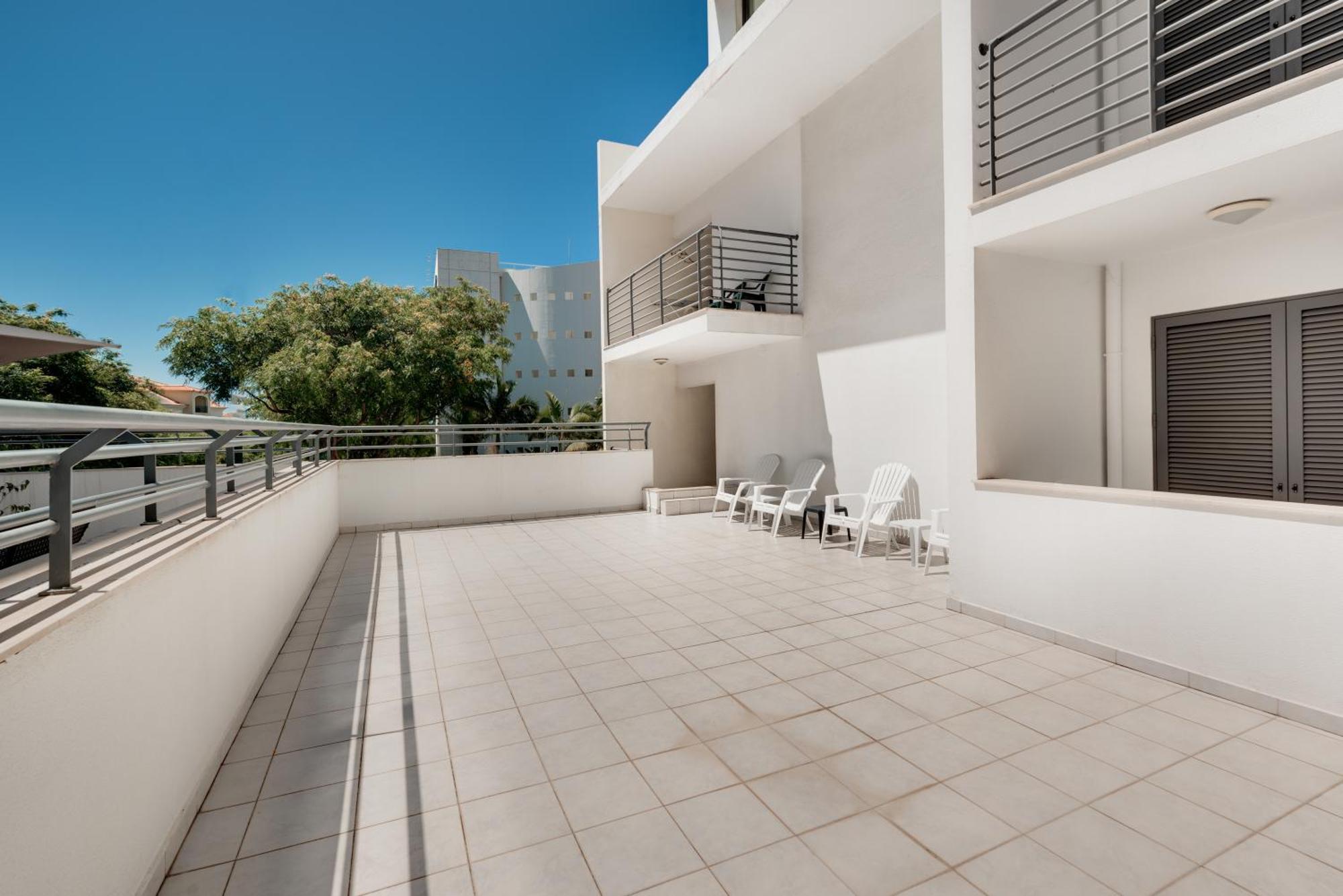 Monumental Lidoview Apartment ฟุงชาล ภายนอก รูปภาพ